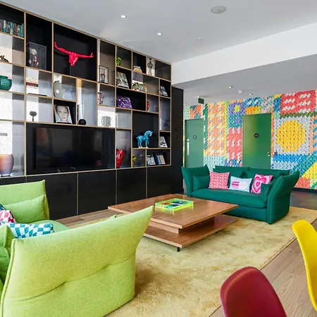 Citizenm Glasgow-2